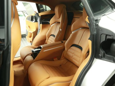 FERRARI PUROSANGUE - 10