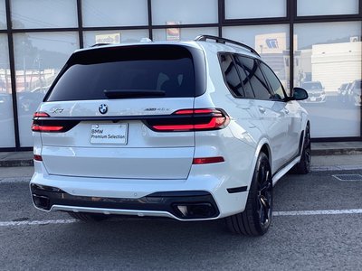 2026 BMW X7 缩略图 18