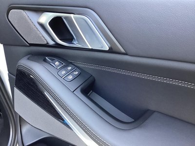 2026 BMW X7 缩略图 64