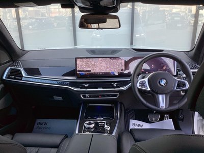 2026 BMW X7 缩略图 33