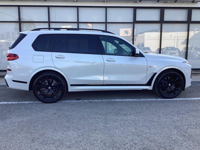 2026 BMW X7 缩略图 11