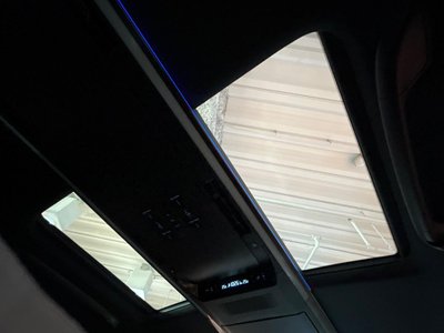 TOYOTA VELLFIRE - 4