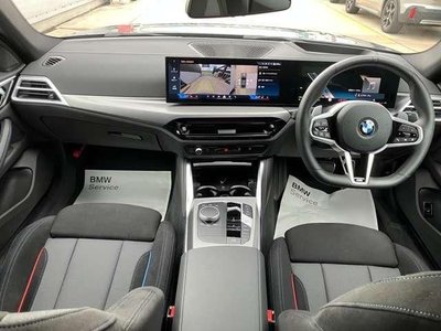2025 BMW 4 SERIES photo 2
