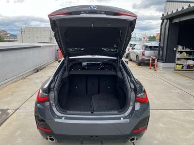 2025 BMW 4 SERIES photo 9