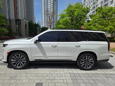 CADILLAC ESCALADE - 2