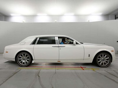 ROLLS-ROYCE PHANTOM - 3