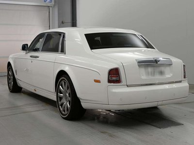 ROLLS-ROYCE PHANTOM - 6