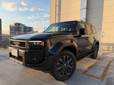 TOYOTA LAND CRUISER 250 - 7