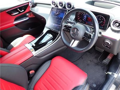 2024 Mercedes-BENZ GLC — миниатюра 15