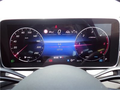 2024 Mercedes-BENZ GLC — миниатюра 24
