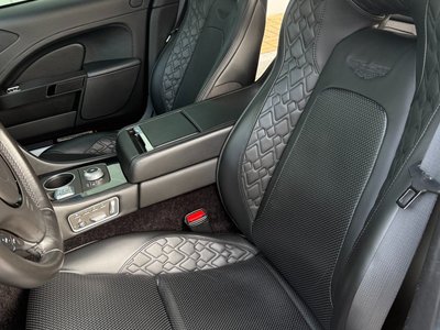 ASTON MARTIN RAPIDE - 9