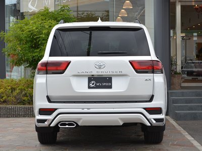 صورة مصغرة 18 لـ 2024 Toyota LAND CRUISER 300