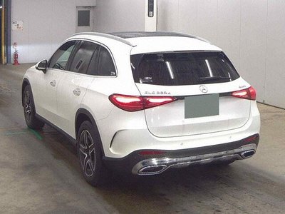2023 Mercedes-BENZ GLC — фото 1