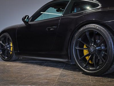 PORSCHE 911 - 8