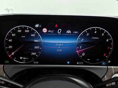 MERCEDES-BENZ E-CLASS - 8