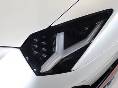 2017 Lamborghini AVENTADOR 缩略图 28