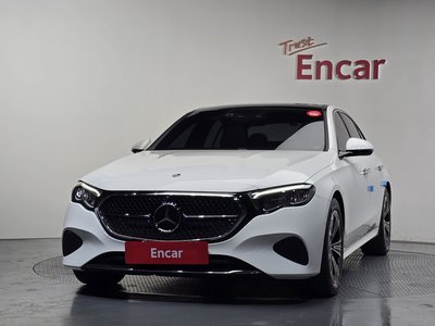 MERCEDES-BENZ E-CLASS - 2