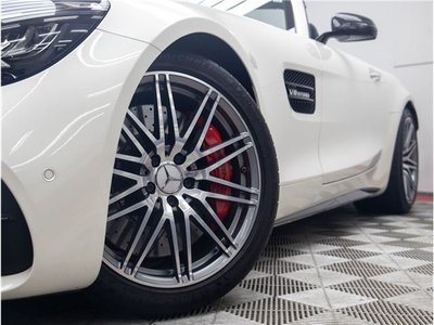 صورة 9 لـ 2019 Mercedes-BENZ GT AMG