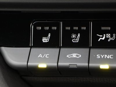 2024 Toyota CROWN CROSSOVER — фото 13