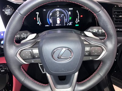 2023 Lexus NX — миниатюра 16