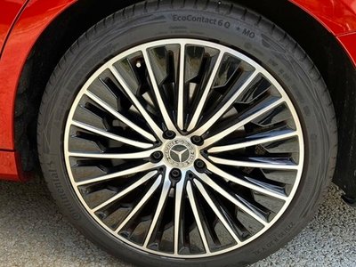 MERCEDES-BENZ E-CLASS - 8