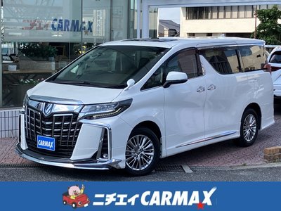 2022 Toyota ALPHARD — фото 1