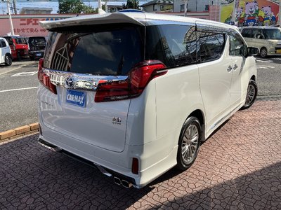 2022 Toyota ALPHARD — фото 2