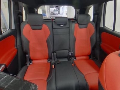 MERCEDES-BENZ GLB - 4