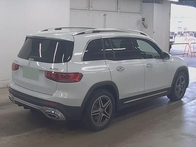 MERCEDES-BENZ GLB - 2