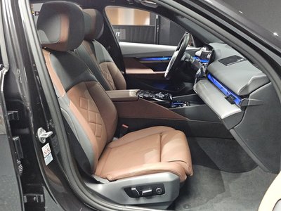 2023 BMW 5 SERIES 缩略图 18