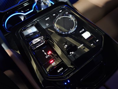 2023 BMW 5 SERIES 缩略图 12