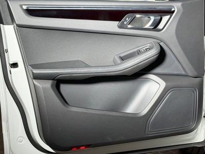 صورة مصغرة 28 لـ 2019 Porsche MACAN