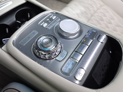2022 Genesis G90 照片 9