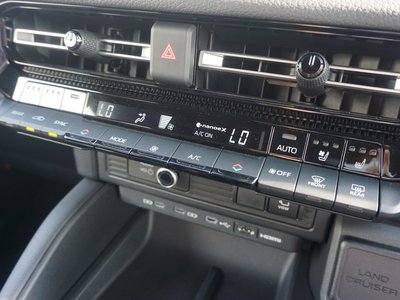 صورة مصغرة 72 لـ 2024 Toyota LAND CRUISER 250