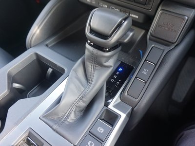 صورة مصغرة 30 لـ 2024 Toyota LAND CRUISER 250