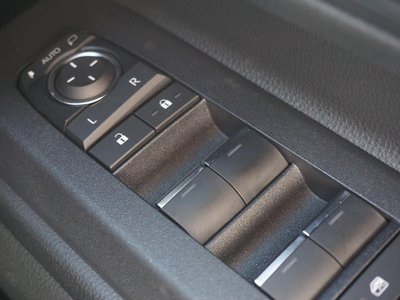صورة مصغرة 38 لـ 2024 Toyota LAND CRUISER 250