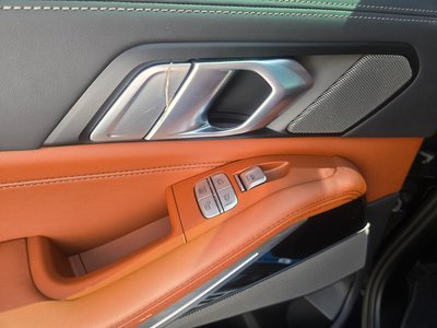 2024 BMW X7 缩略图 12