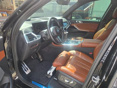 2024 BMW X7 缩略图 11