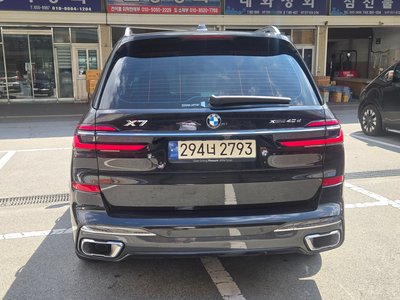 2024 BMW X7 照片 6