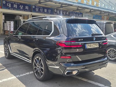 2024 BMW X7 照片 3
