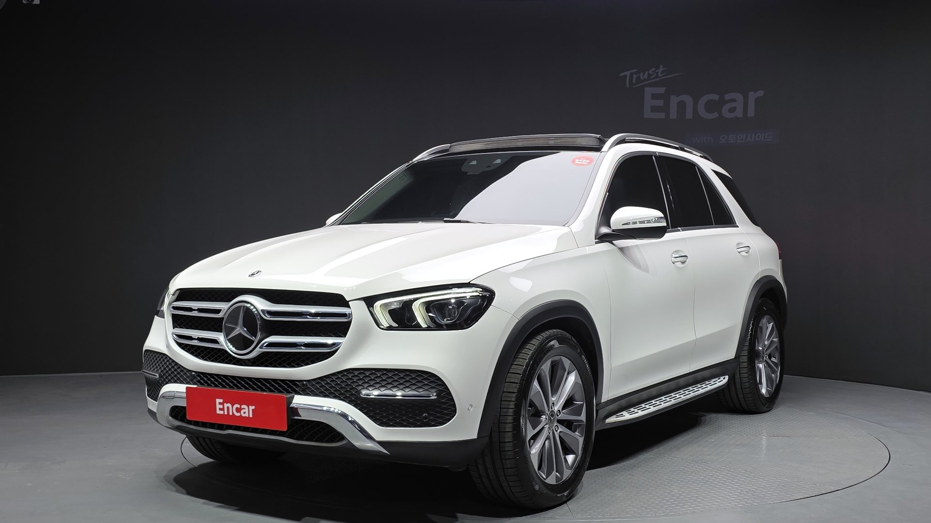 MERCEDES-BENZ GLE - View 1