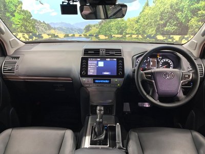 TOYOTA LAND CRUISER PRADO - 2