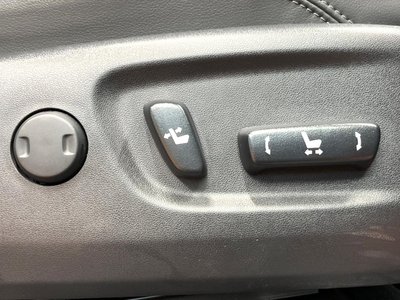 TOYOTA LAND CRUISER PRADO - 8