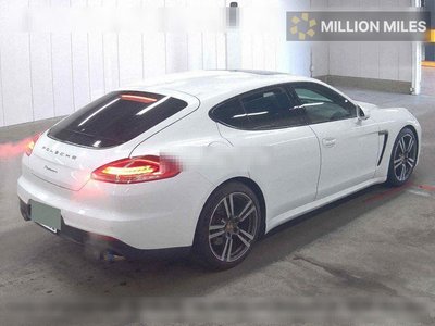 PORSCHE PANAMERA - 5