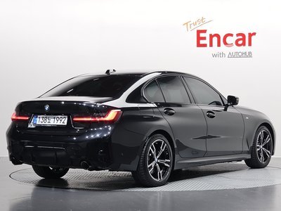 BMW 3 SERIES - 3