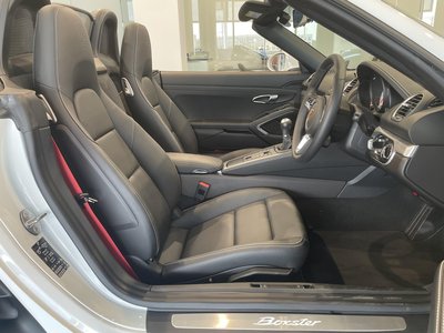 صورة مصغرة 27 لـ 2024 Porsche 718