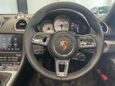 صورة مصغرة 45 لـ 2024 Porsche 718