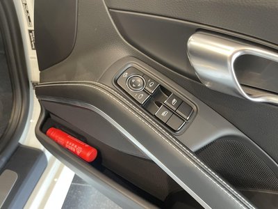 صورة مصغرة 33 لـ 2024 Porsche 718