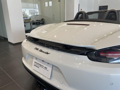 صورة مصغرة 18 لـ 2024 Porsche 718