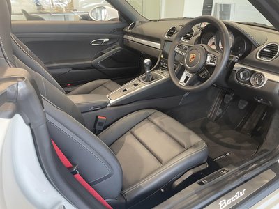 صورة مصغرة 28 لـ 2024 Porsche 718